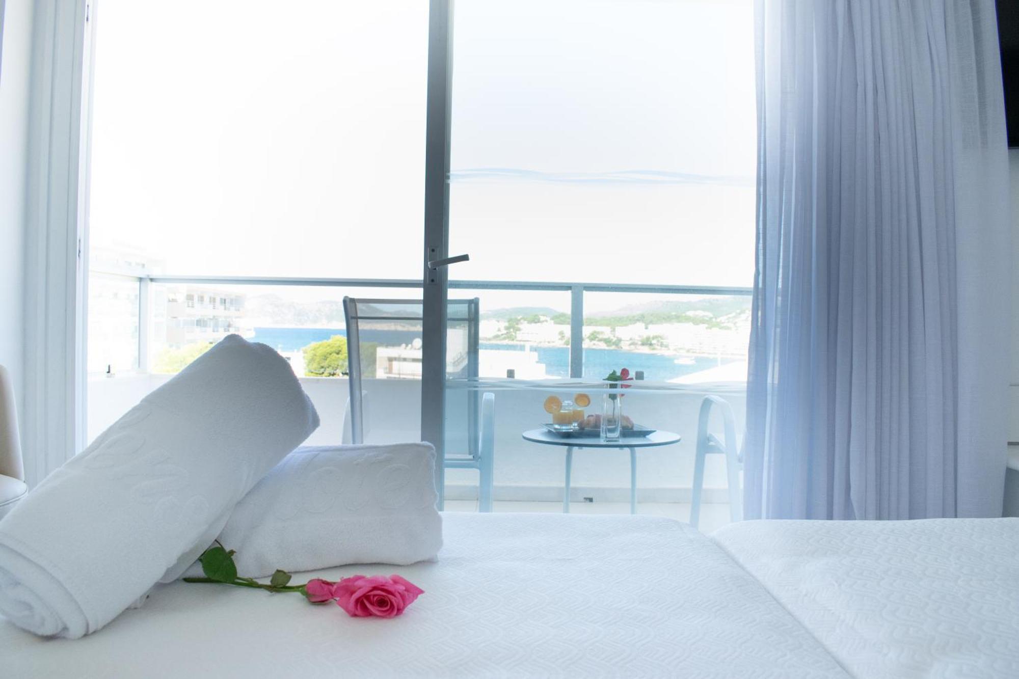 Reverence Life Hotel - Adults Only Santa Ponsa Bilik gambar